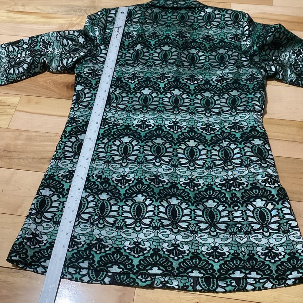 Spanned Green and Black Patterned Jacket - Picture 8 of 11